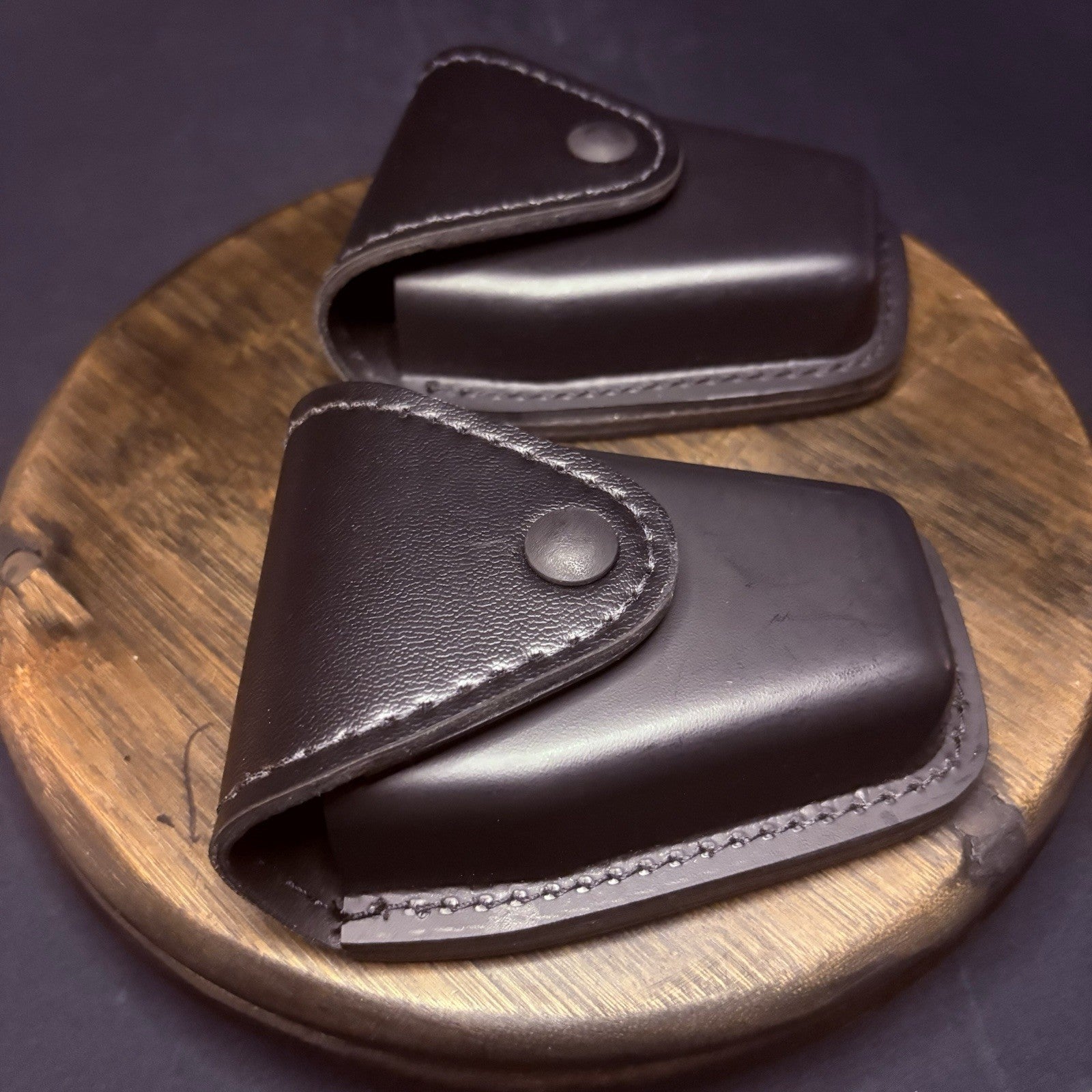 NEW Safariland 190 Handcuff Pouch (Set of 2) Plain Black Leather Black Snap2
