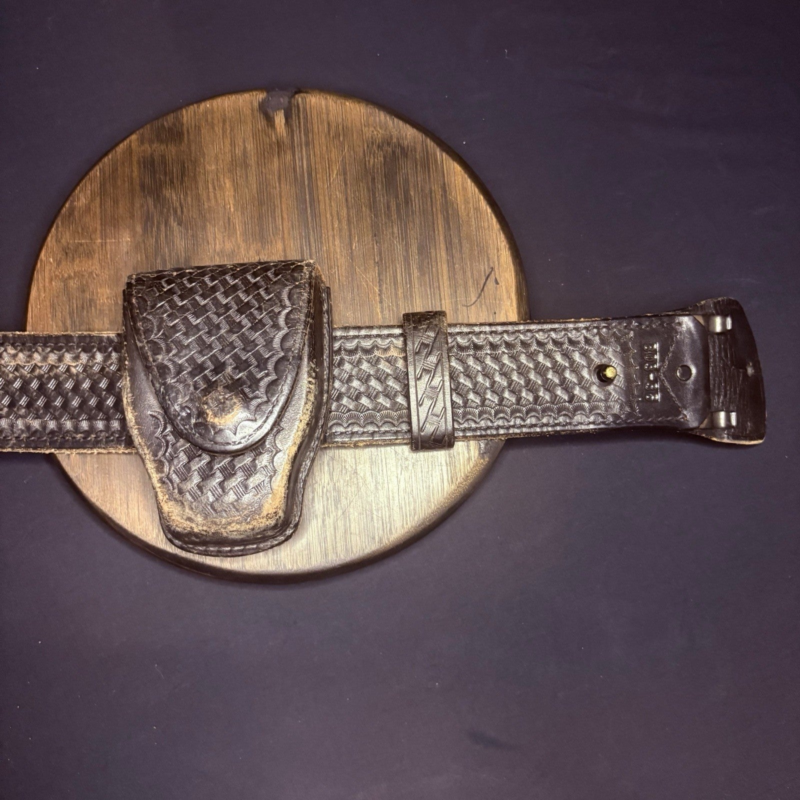 Aker Leather Duty Belt Size 36" w/Handcuff Case, Baton Ring, Radio Holster11