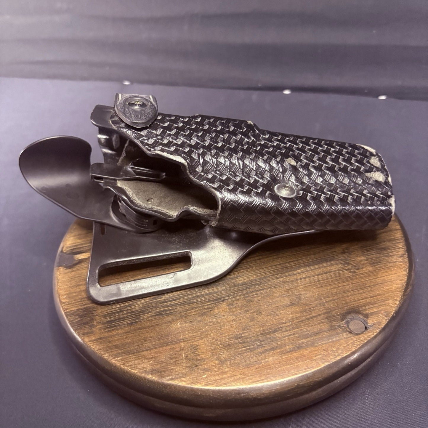 Safariland GLOCK Duty Holster 6360 ALS/SLS Level 3 Retention RH OWB Glock 20/ 218