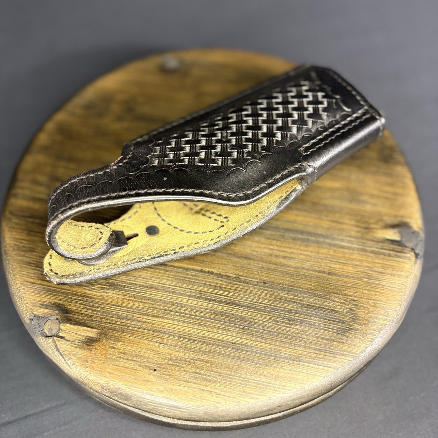 Safariland #2 Basket Weave Leather Holster for SigSauer 225, 2 1/4" Belt Loop RH4