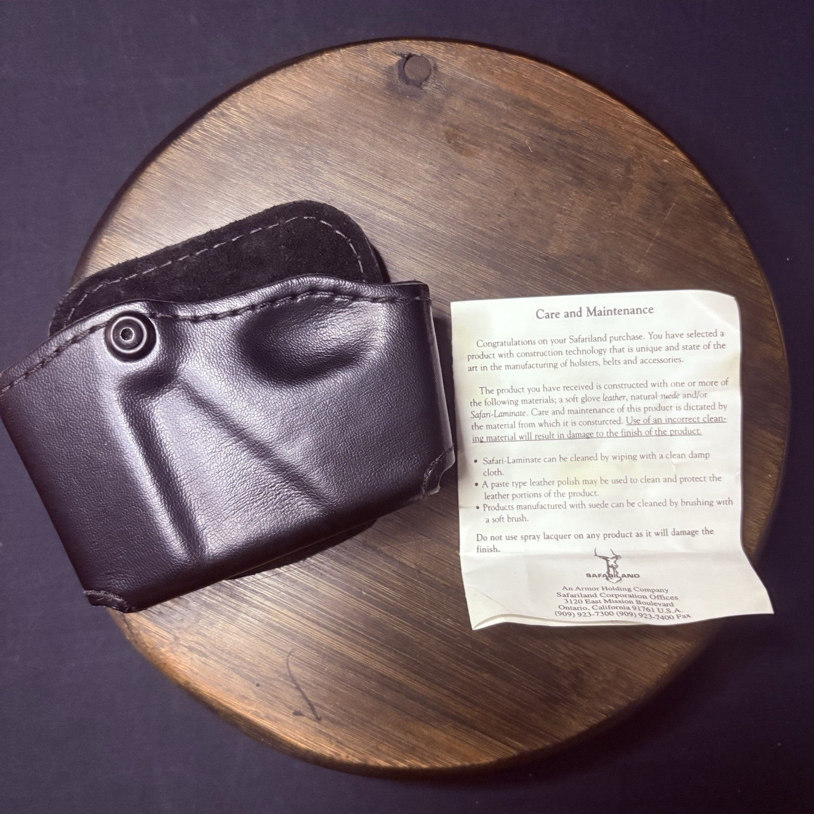 Safariland 573 GLOCK 17 / 22 Magazine & Handcuff Pouch Open Top Paddle0
