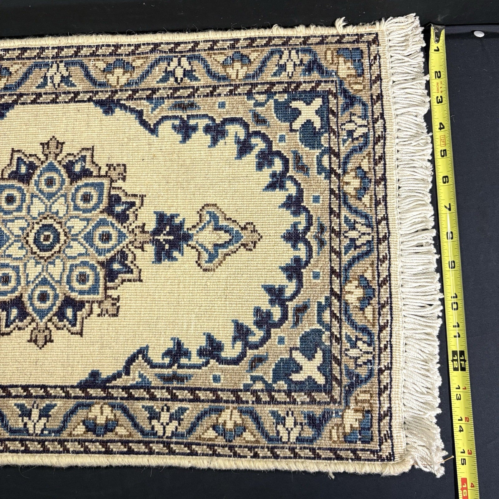 Persian Nain Rug Hand Knotted Blue Medallion 2'x1' or 24"x15" or 40cm X 60cm8
