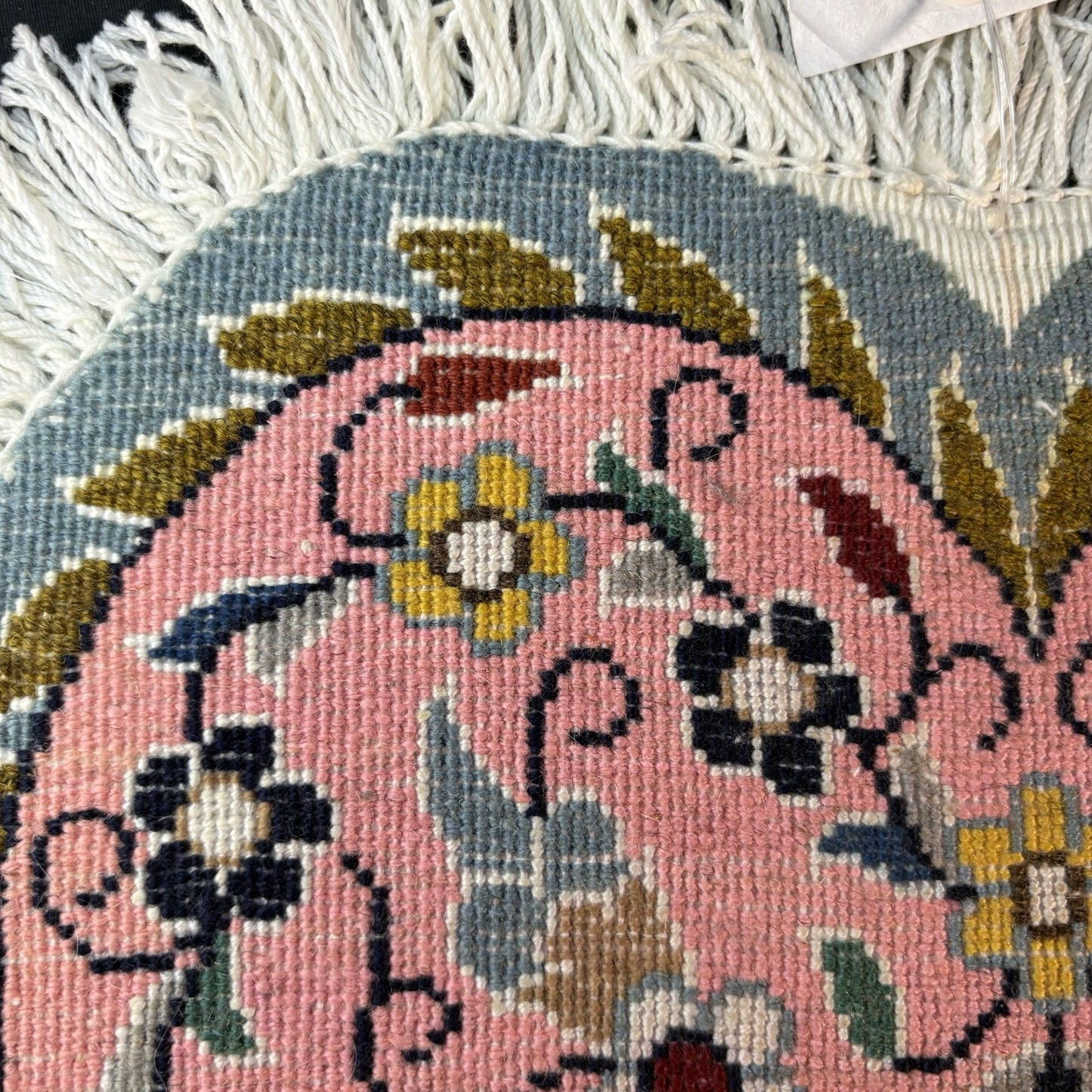 Heart Shape Pink Rug Flower Hand Knotted 13”x12” Very Rare 225KPSI22