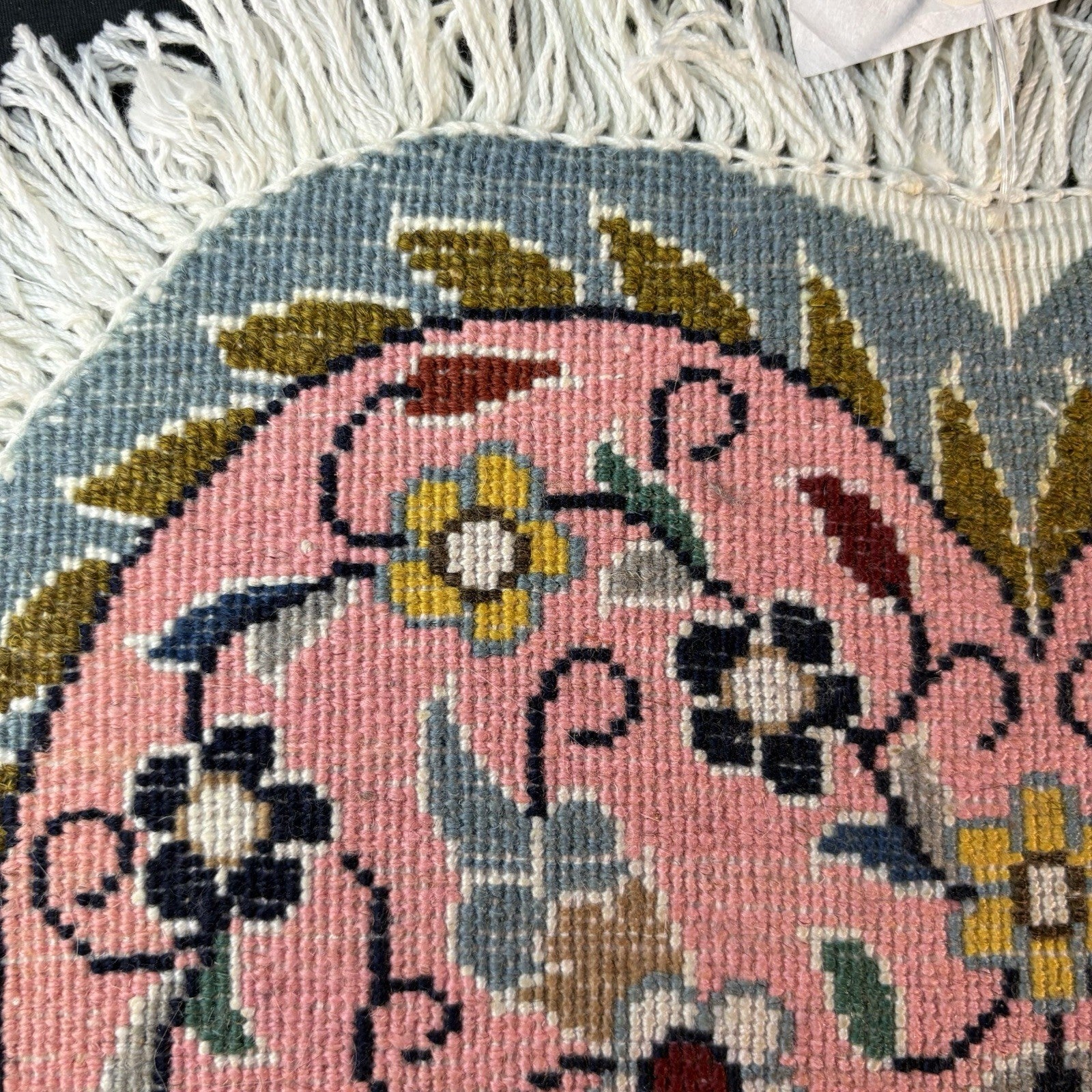 Heart Shape Pink Rug Flower Hand Knotted 13”x12” Very Rare 225KPSI22