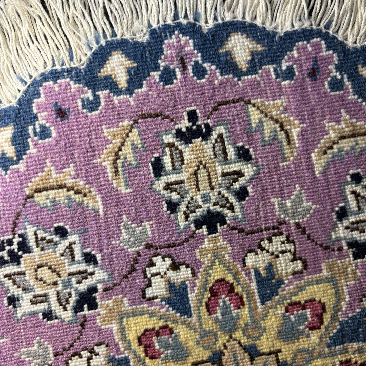 Persian Nain Round Rug Purple Medallion Rug Hand Knotted Size 15”x15” Or 38cm12