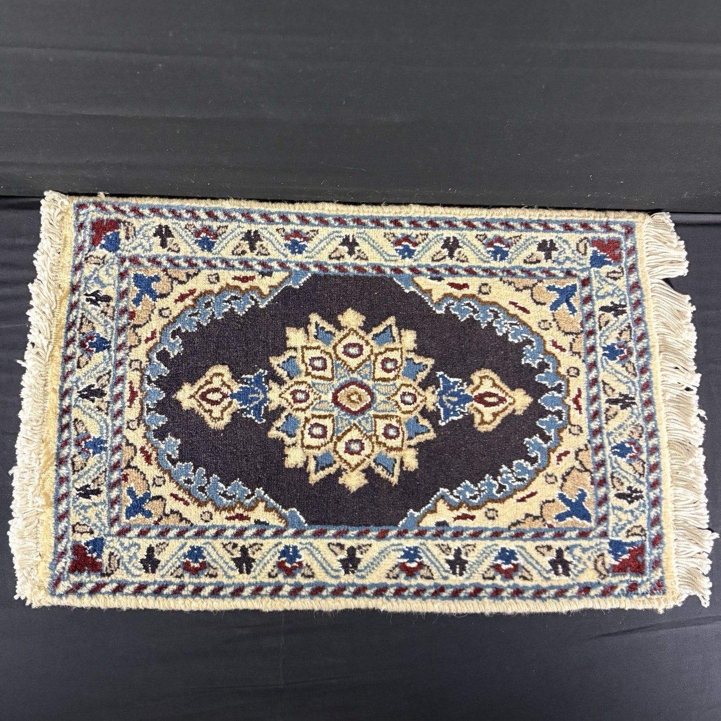 Persian Rug Hand Knotted Blue Medallion 2'x1' or 22"x14" or 40cm X 60cm0