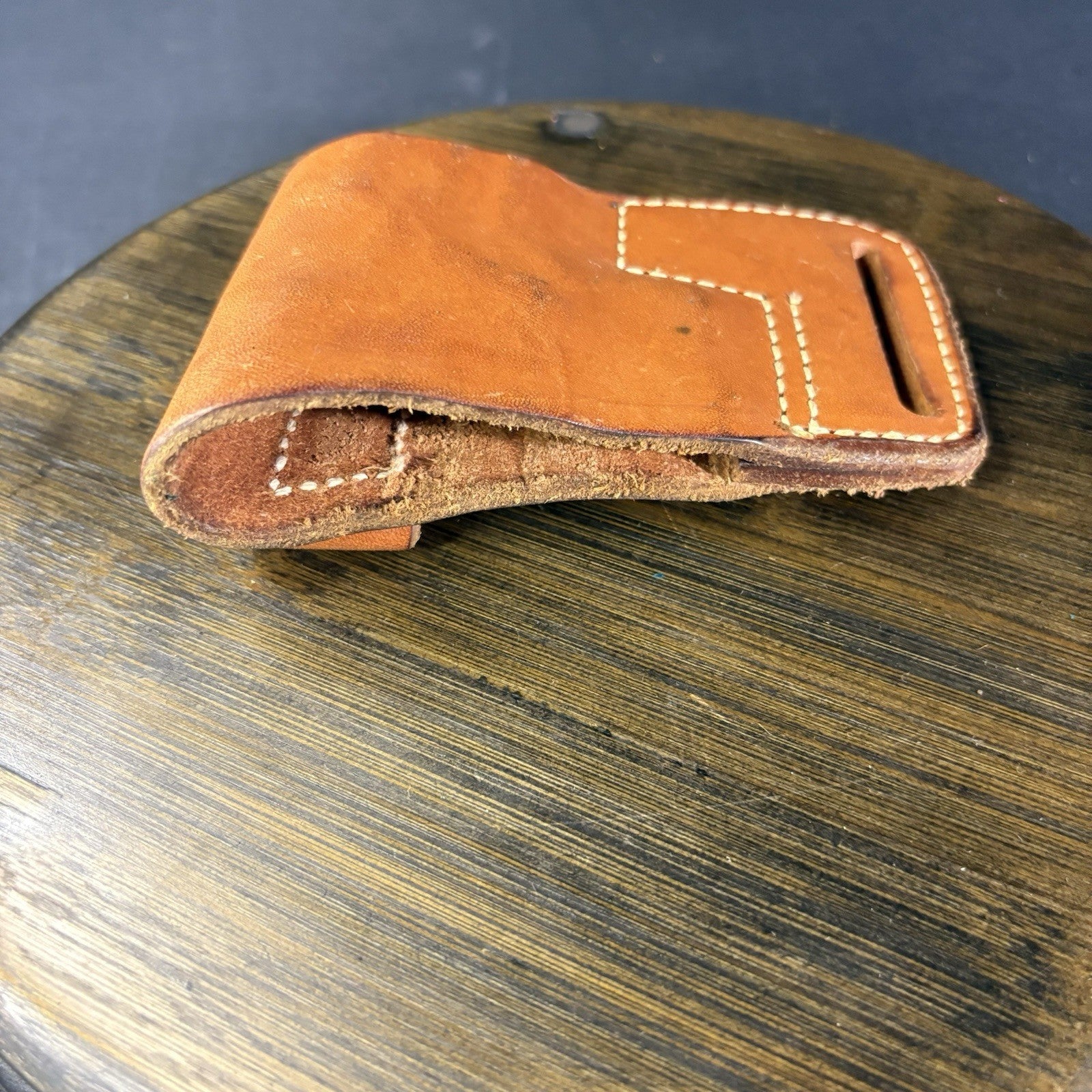 Yaqui 456 Holster For S&W 9mm Davis Leather Company, Firing Grip From Draw!3