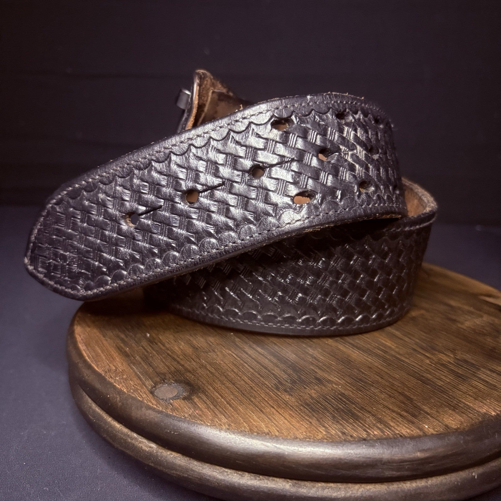 Bianchi Duty Belt (Size 28") Waist Black Basket Weave Leather1