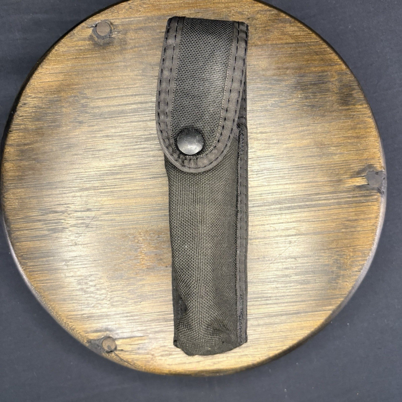 Uncle Mikes Flashlight & Baton Holder Pouch, Duty Belt Gear Black Nylon Case0