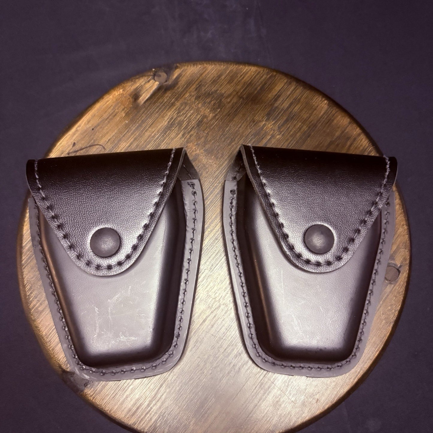 NEW Safariland 190 Handcuff Pouch (Set of 2) Plain Black Leather Black Snap0