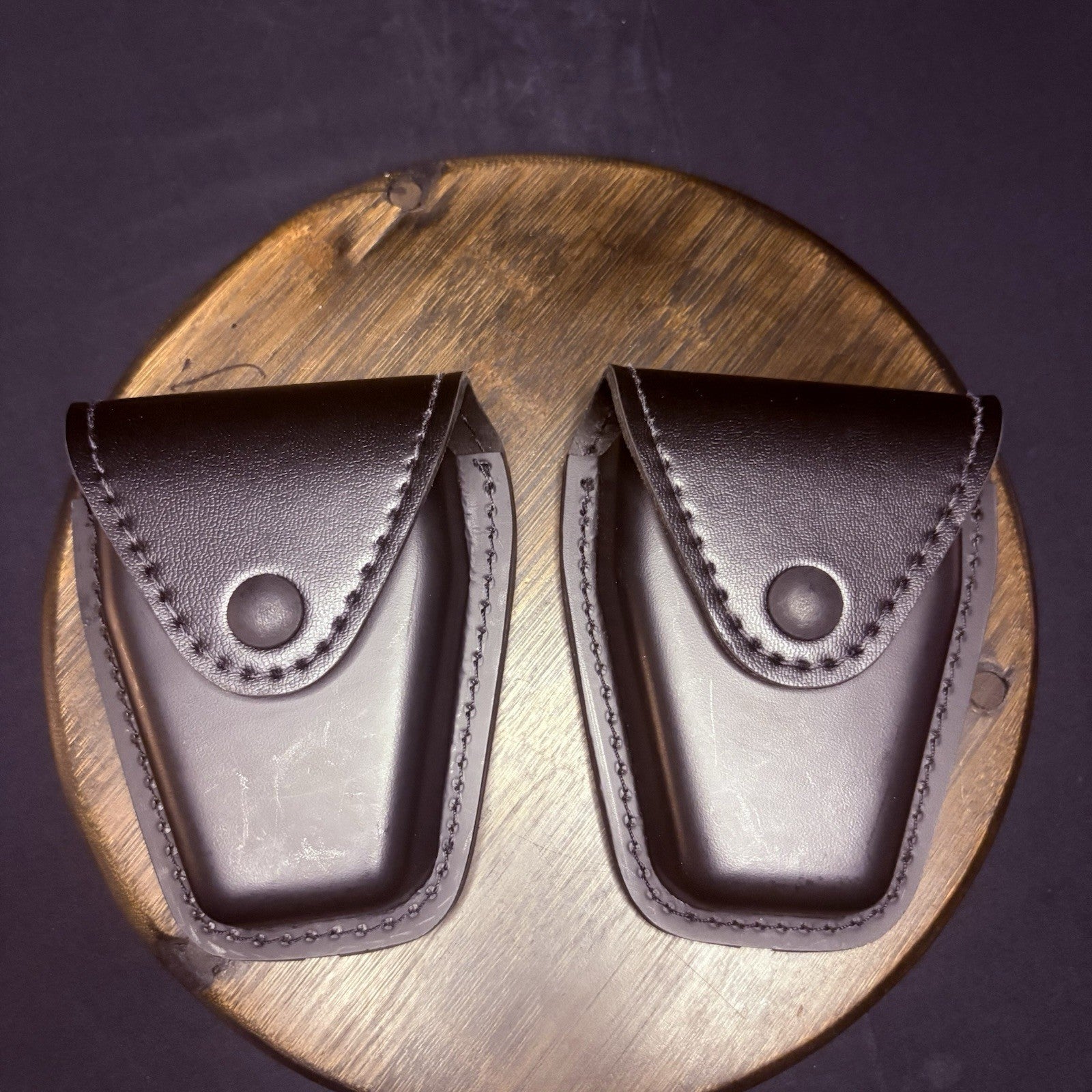 NEW Safariland 190 Handcuff Pouch (Set of 2) Plain Black Leather Black Snap0