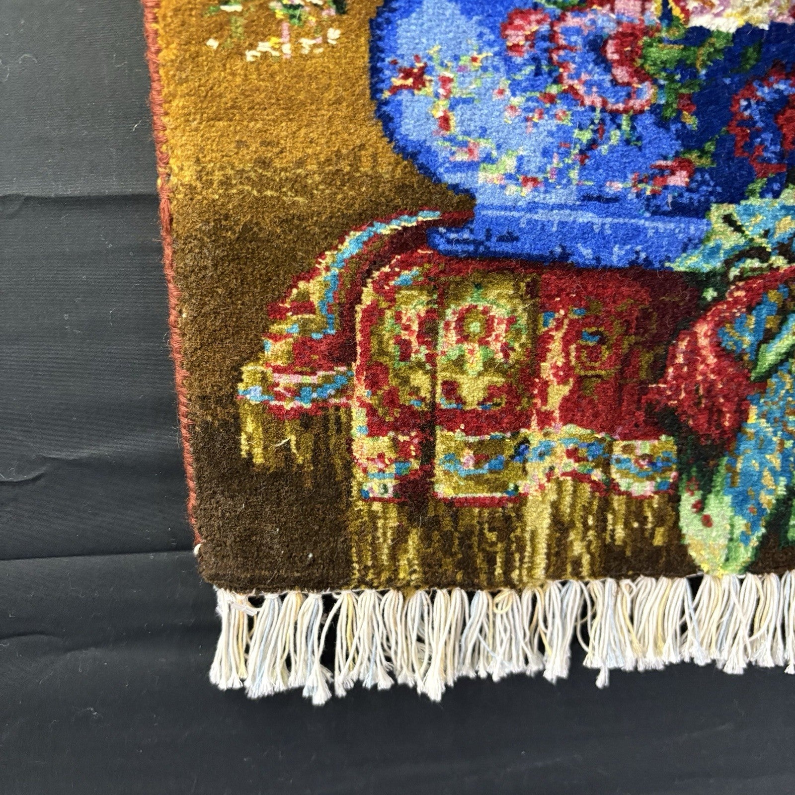 Persian Pictorial Rug Flower Hand Knotted 13”x19”, 33X48cm w/Rug Hangers4