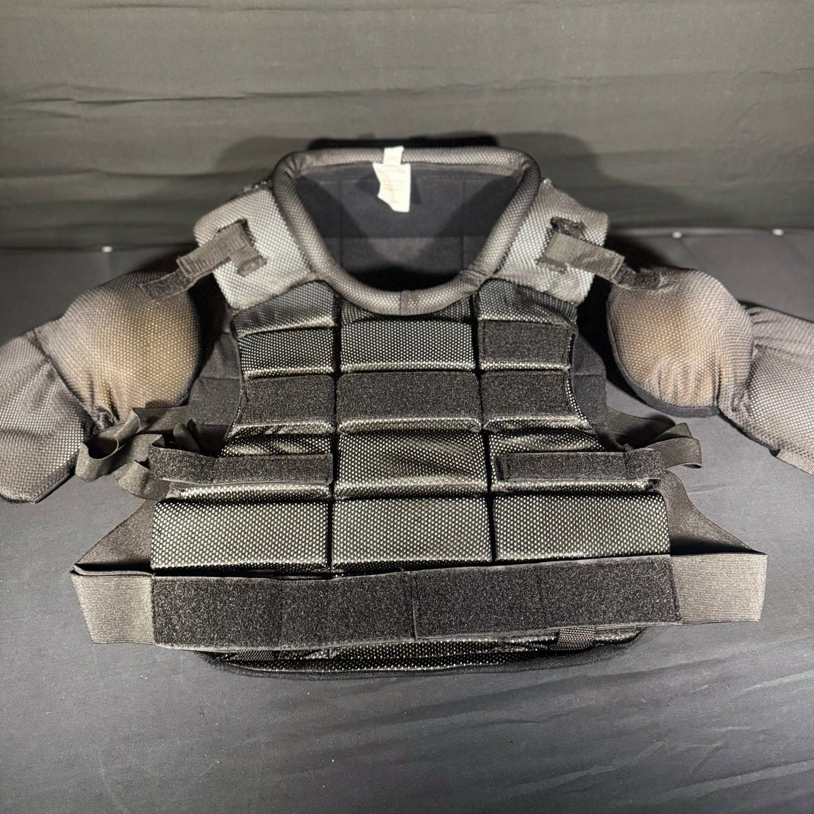 Riot Gear 2000 Tactical Vest And Riot Shin Guards4
