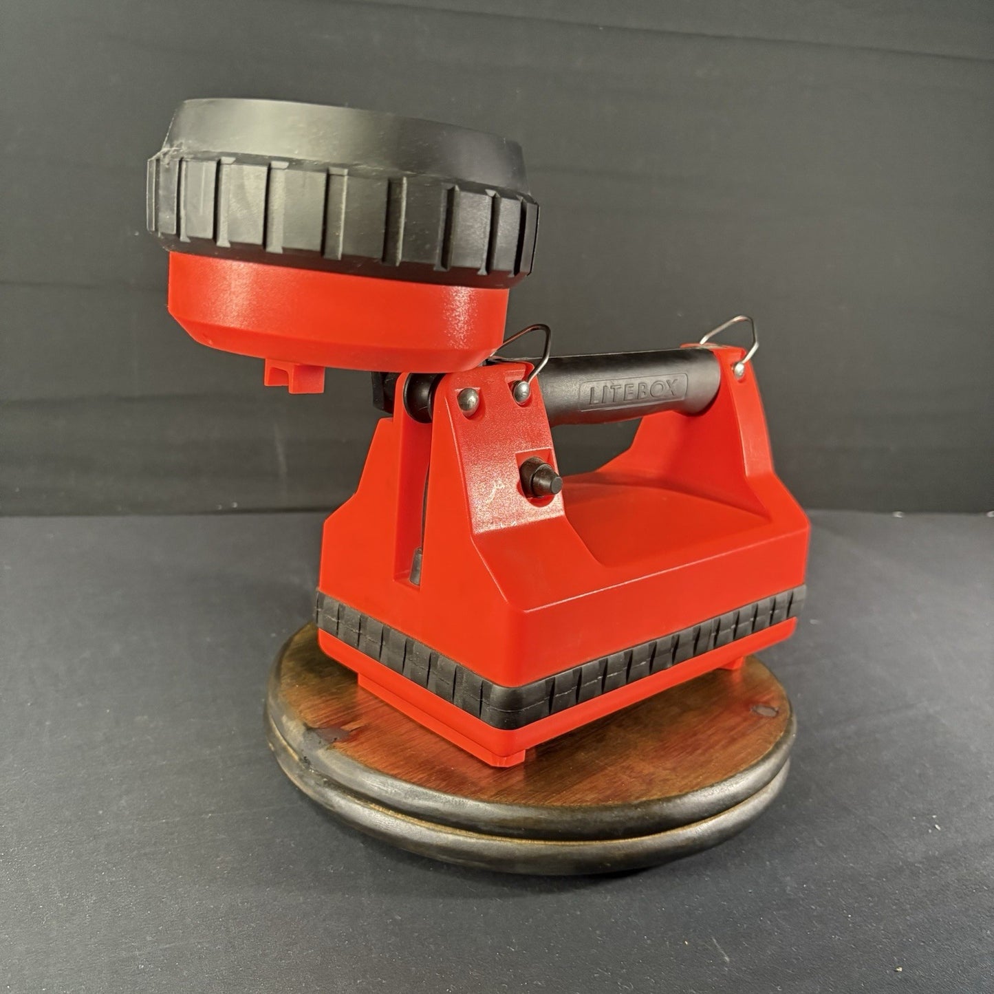 Streamlight Litebox Flashlight Only Needs Battery And Charger2