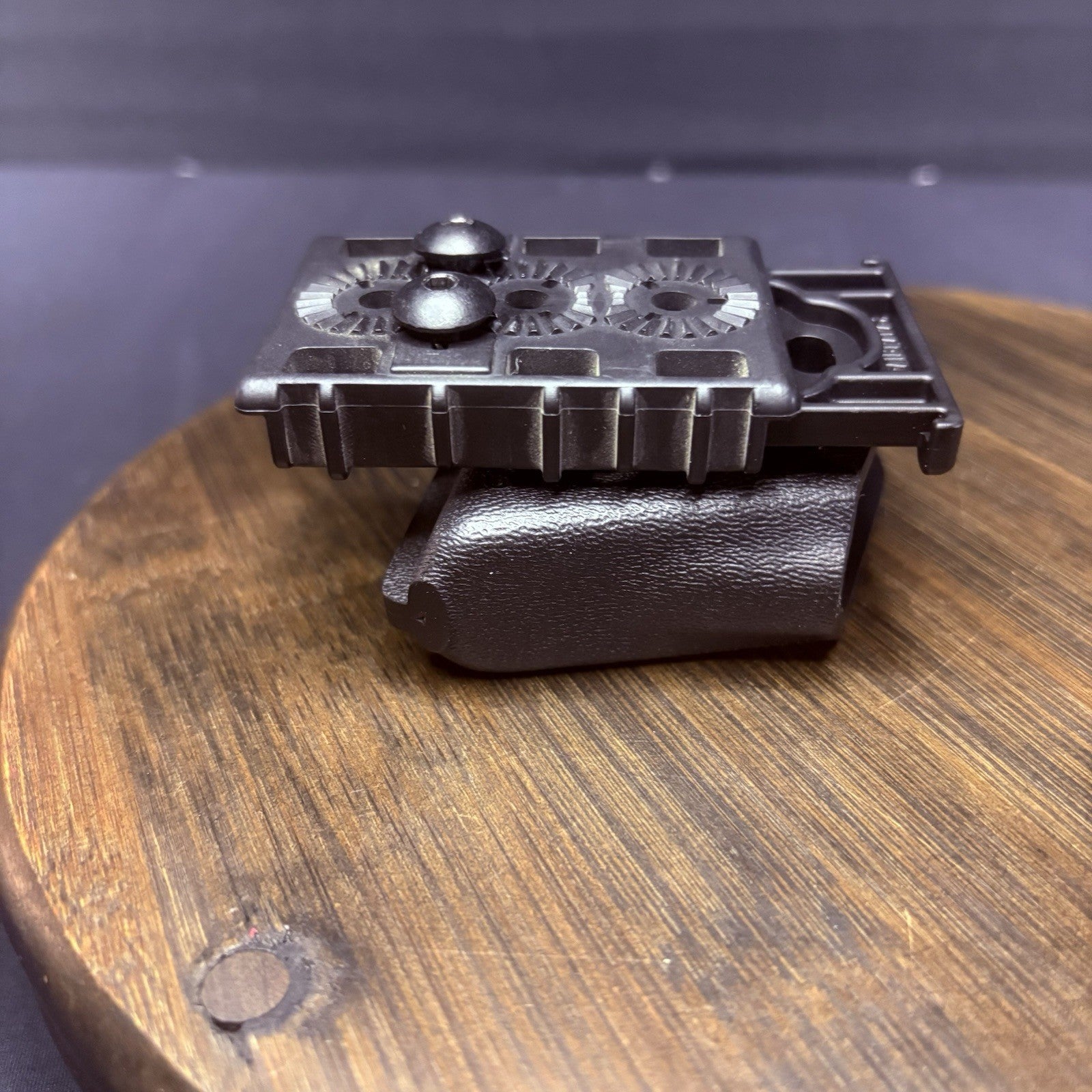 Safariland 773 Competition Magazine Pouch 9mm Open Top with ELS Mount8