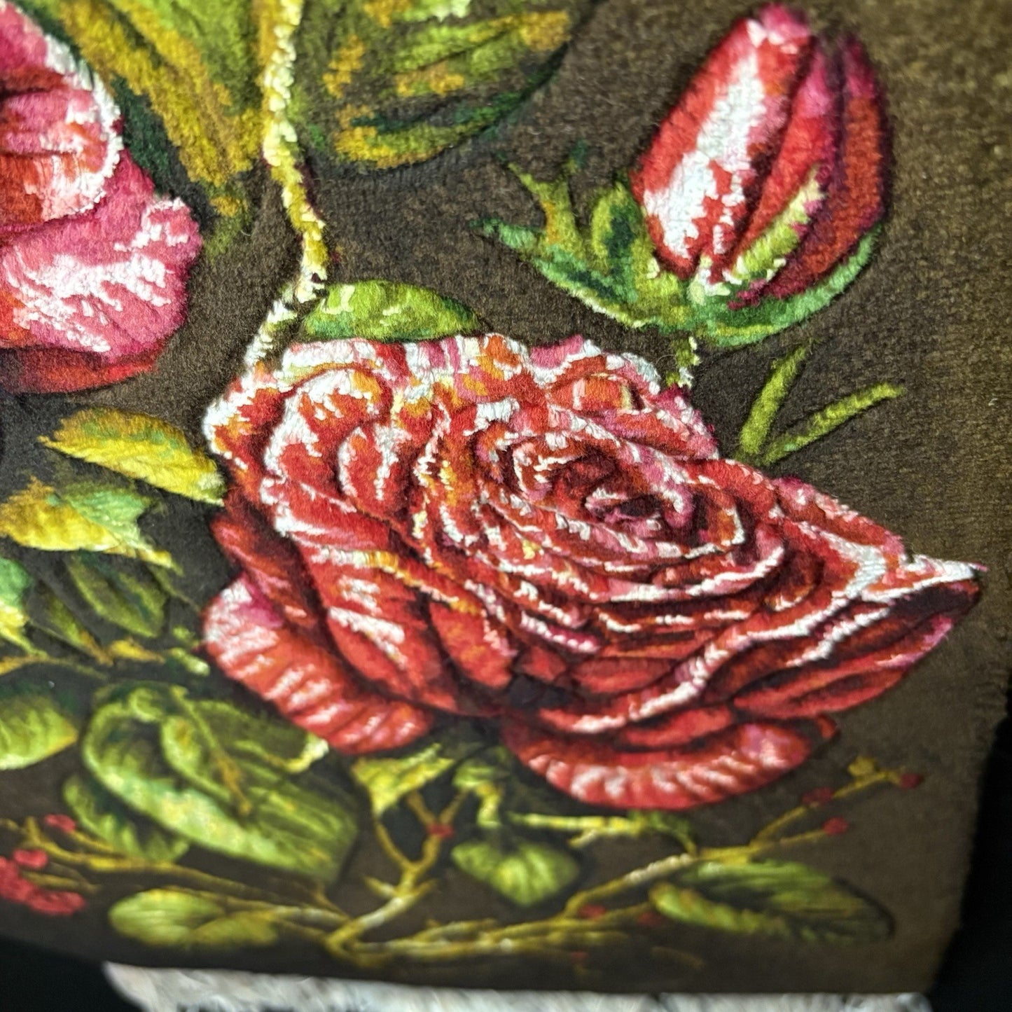 Pictorial Rug Hand Knotted Silk 3-D Roses 24”x16” 240KPSI w/Rug Hangers11