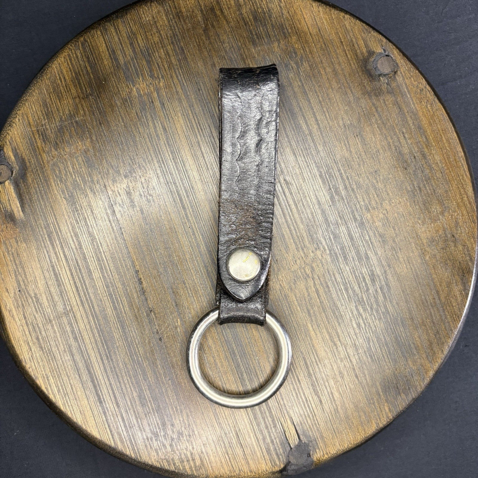 Bianchi Police Baton/ Flashlight Ring Holder Black Tooled Leather Chrome Ring1