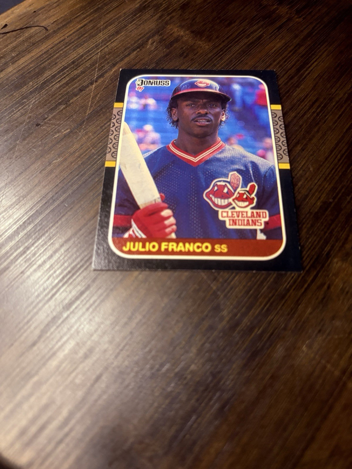 1987 Donruss Julio Franco Baseball Card 131 Indians Shortstop High Grade2