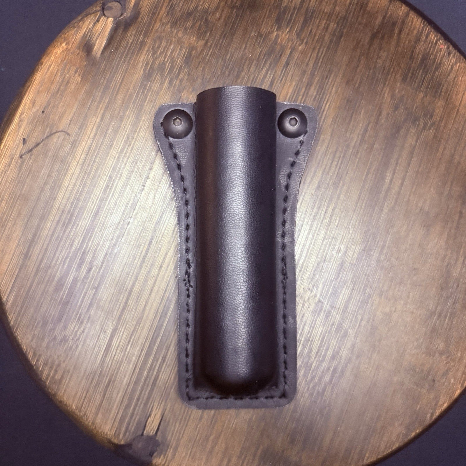 Safariland 35 Baton Holder Plain Black For 21" Foam Handle Batons 35-F21-22