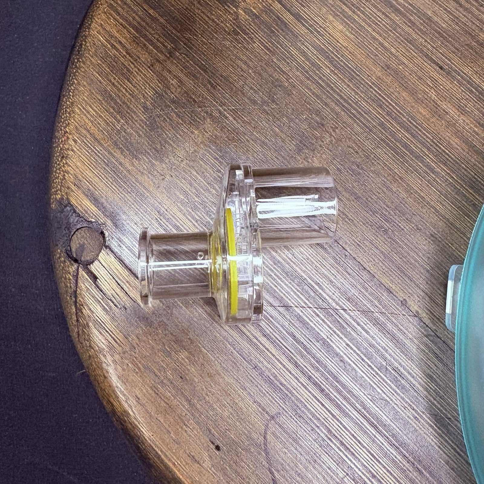 1 Pocket CPR mask in Hard Case - Mask With O2 Inlet One Way Valve & Hard Case8