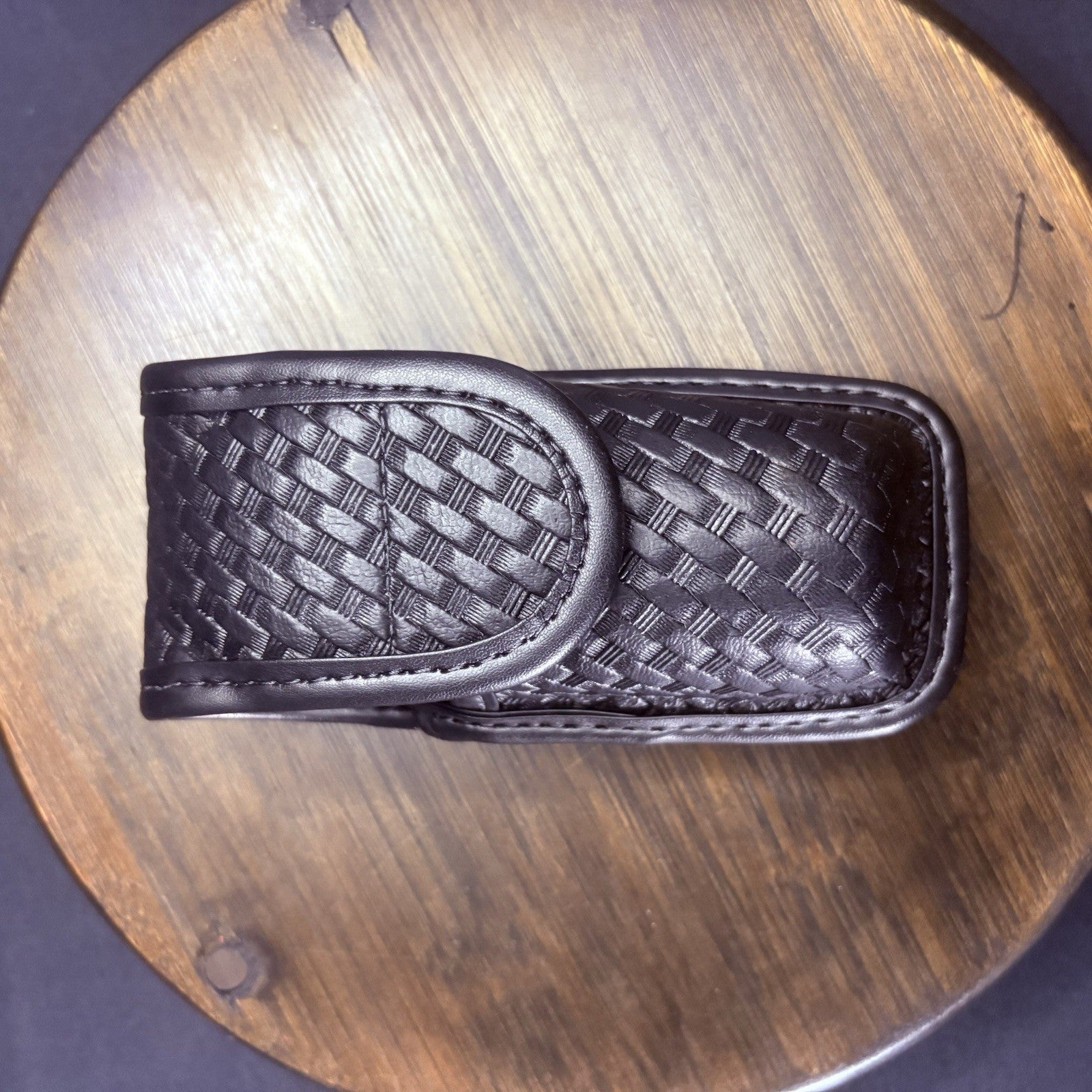 Bianchi Flashlight Pouch 7911 Size Small Basketweave Law Enforcement Hidden Snap0
