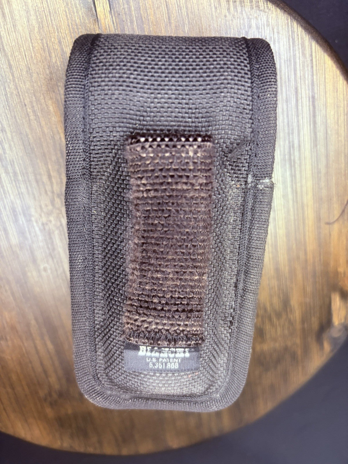 Bianchi  7307 Series AccuMold Mace/Pepper Spray Holder Small Black Hidden Snap8