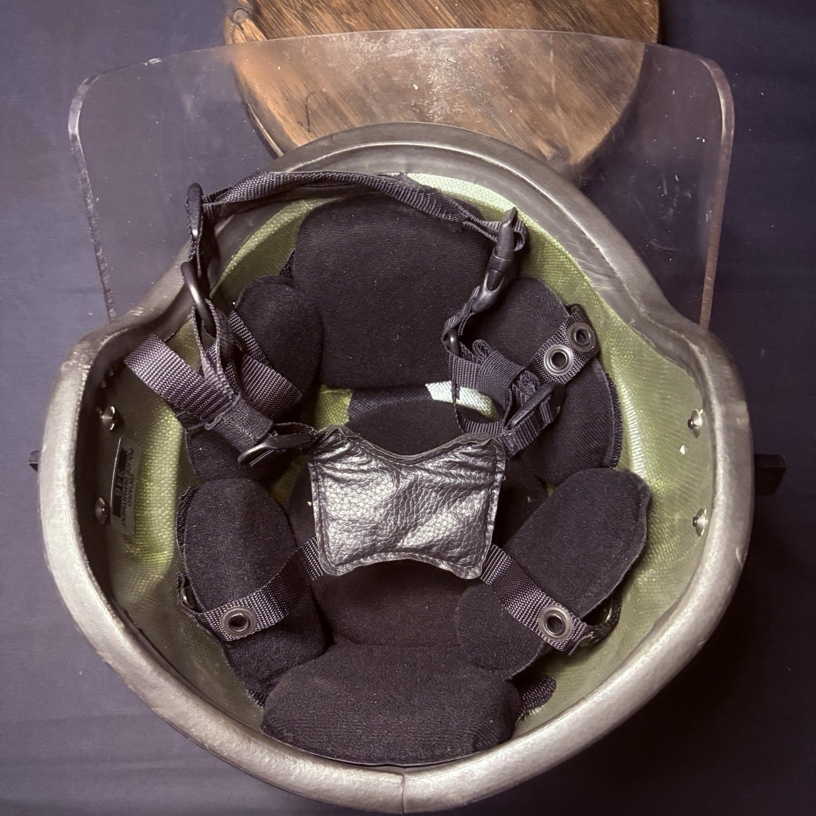 Aetco IIIA (3A) Ballistic Helmet w/ Face Shield & Extra Padding Size Large10