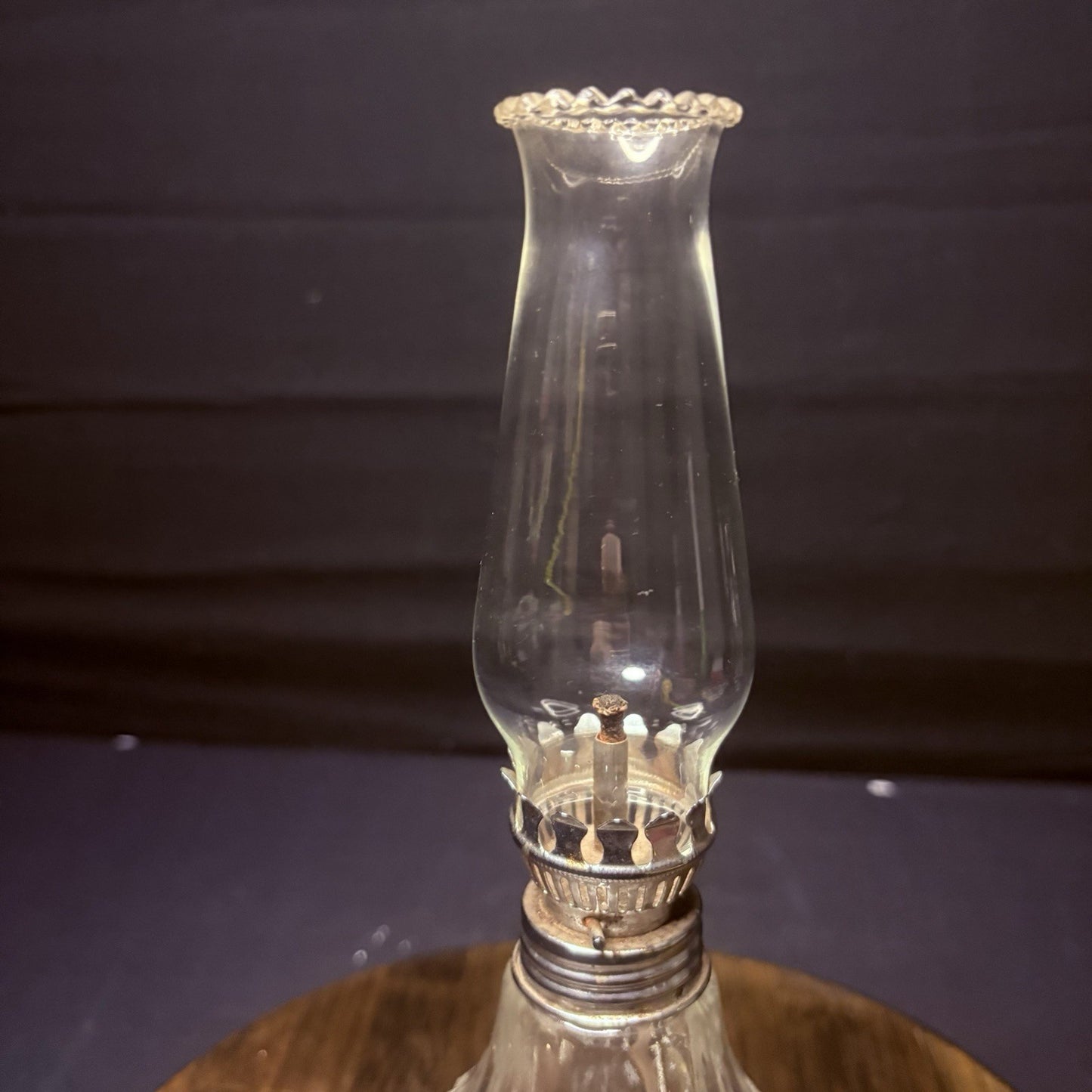 VTG Miniature Hurricane Oil Lamp Lamplight Farms Petite Diamond Cut Crystal Base2