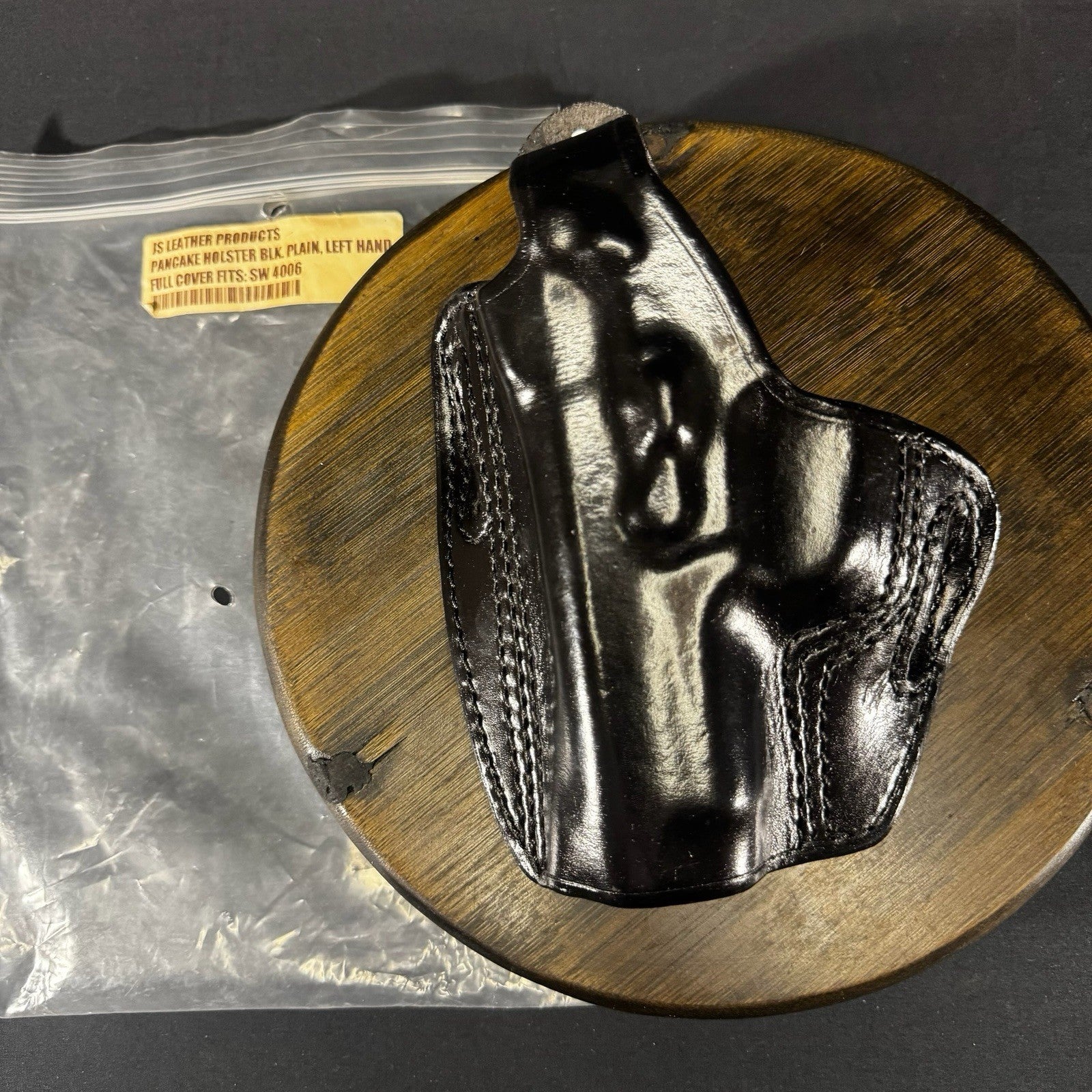 JS Leather Products Pancake Holster 0