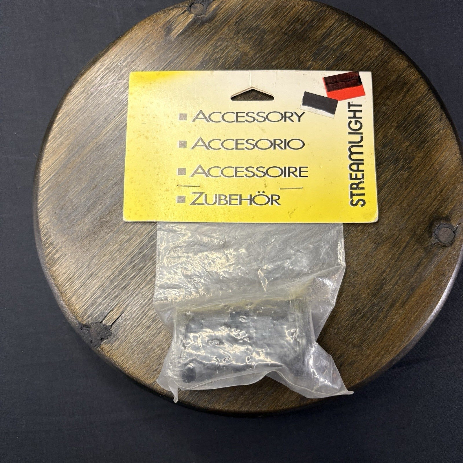 Streamlight Syclone Flashlight Battery Clip 13056 Holds 4 AA Batteries0