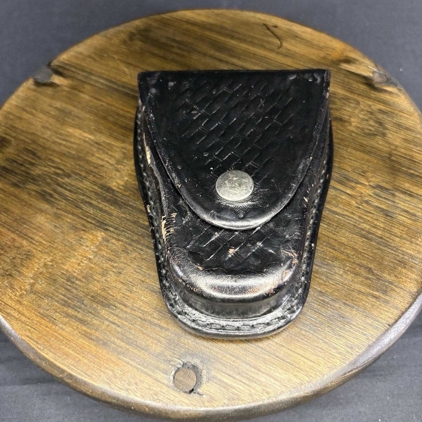 Gould & Goodrich Handcuff Case B70W Leather ~NICE~1