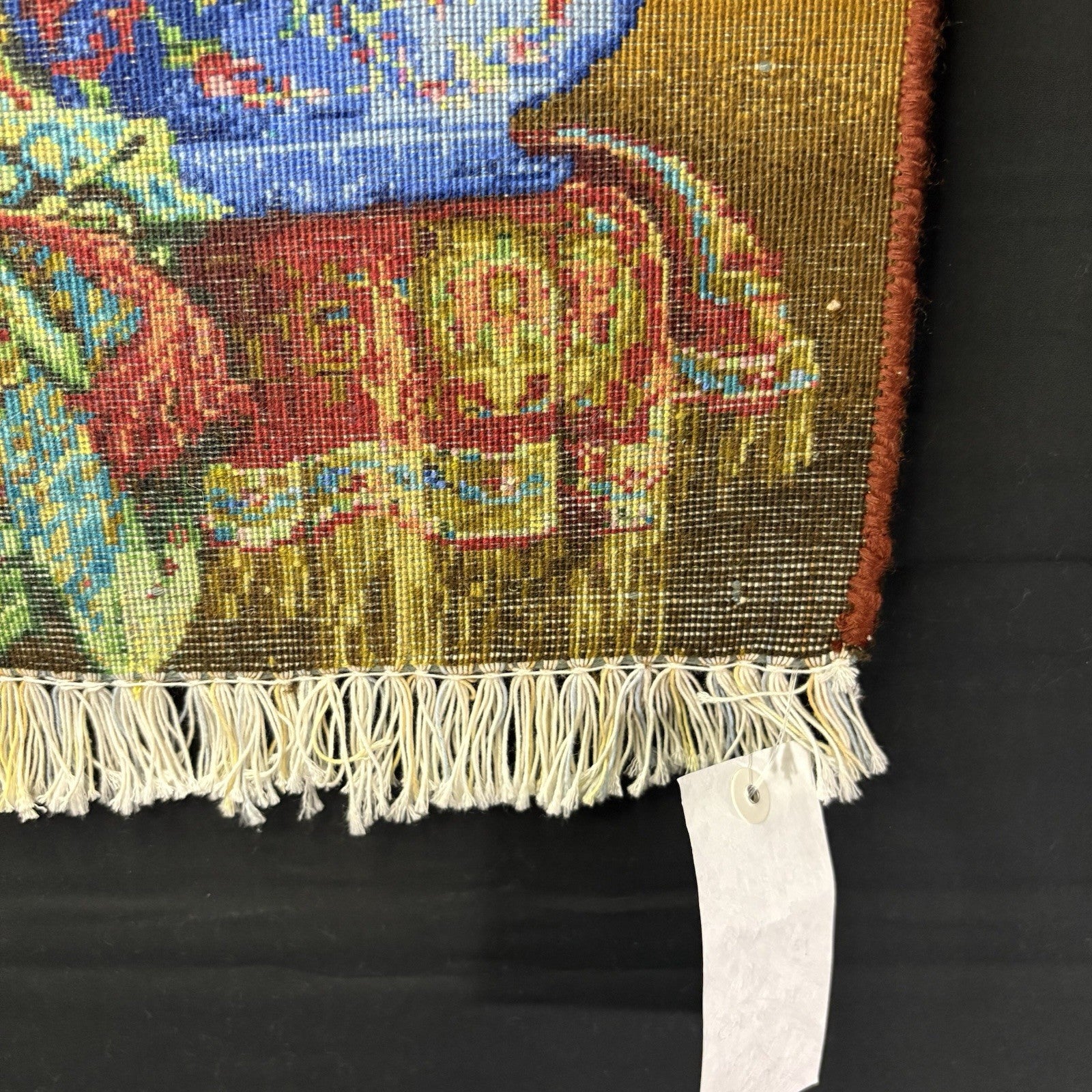 Pictorial Rug Flower Vase Hand Knotted 13”x19” Or 33X48cm w/Rug Hangers16