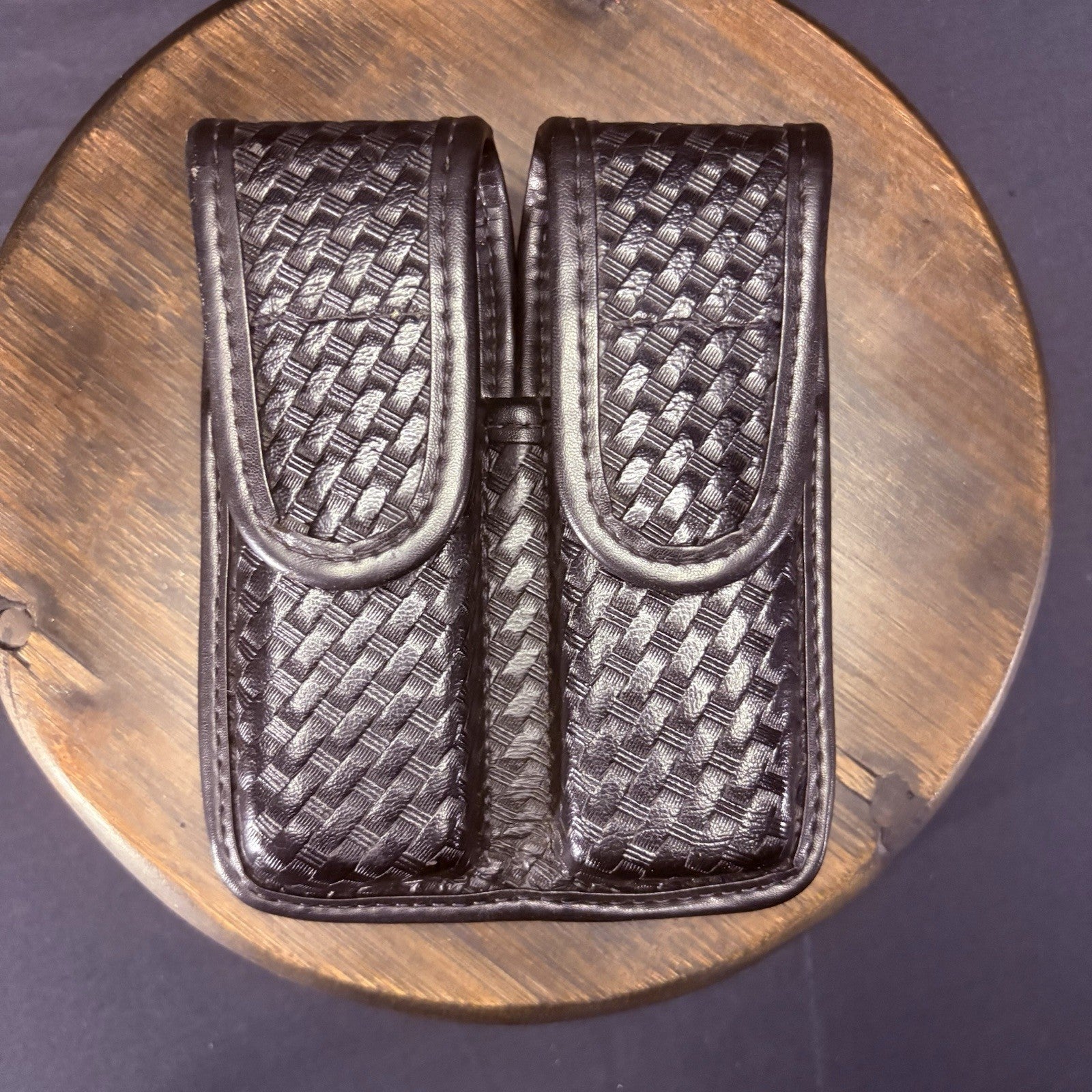 Bianchi 7902 Double Magazine Pouch 10mm/.45 Double Stack Mag Size 4 Basket Weave0