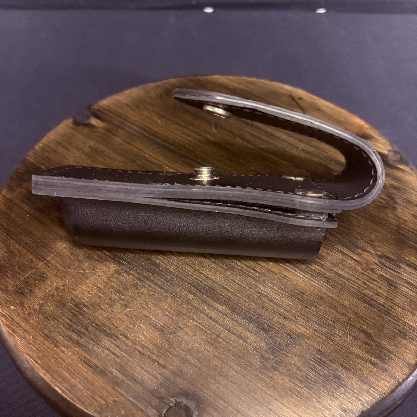 Safariland 35 Baton Holder w/Outer Belt Loop For 21" Foam Handle Batons 35-F21-27