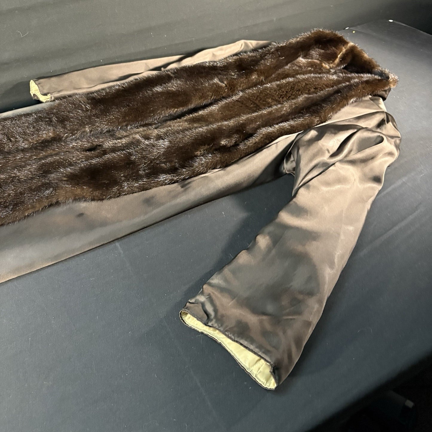 Burberry Fur Coat Mink Over Coat Women’s Size Medium Camel Hair w/Removable Mink18