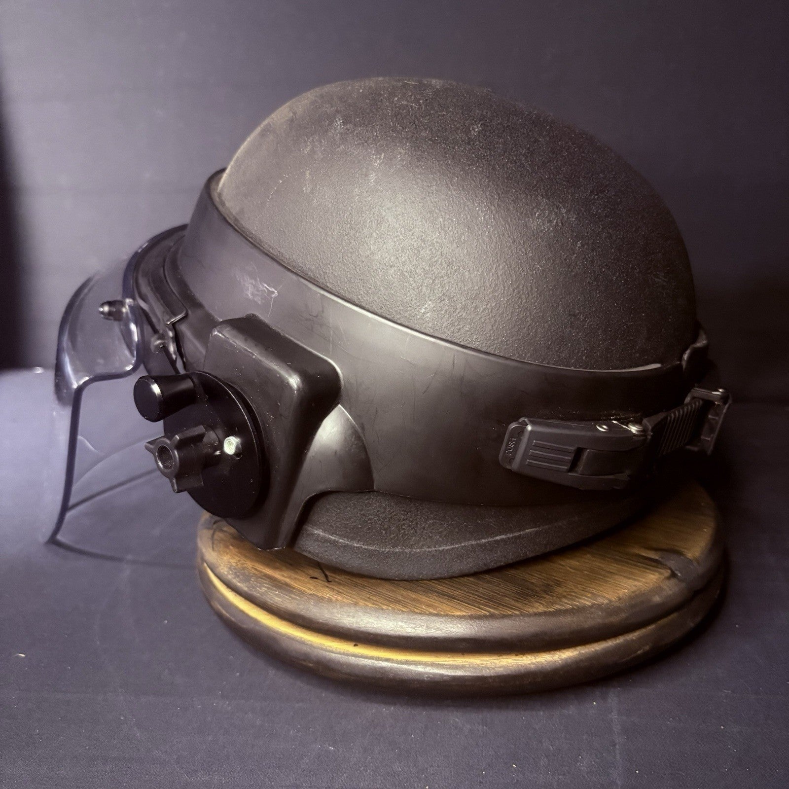 Protech Ballistic Helmet 3A (IIIA)Size Medium Removable Face Shield Bullet Proof11