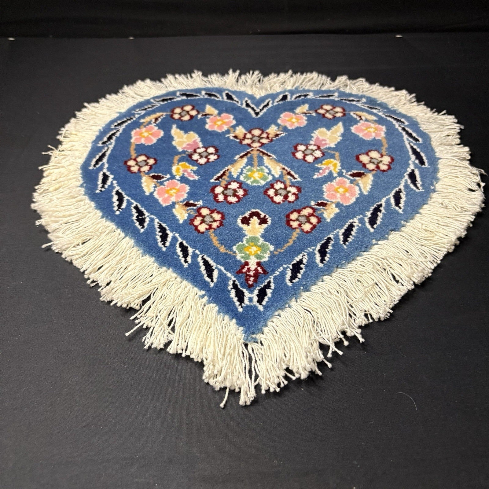 Hand Knotted Rug Heart Shape Purple w/Flowers 14”x13” VERY RARE5