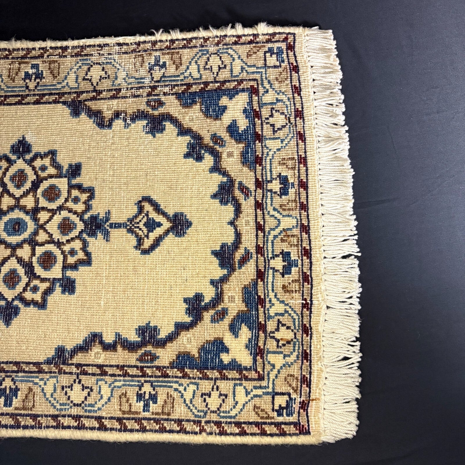 Persian Nain Rug Hand Knotted Blue Medallion 2'x1' or 23"x15" or 35cm X60cm 9