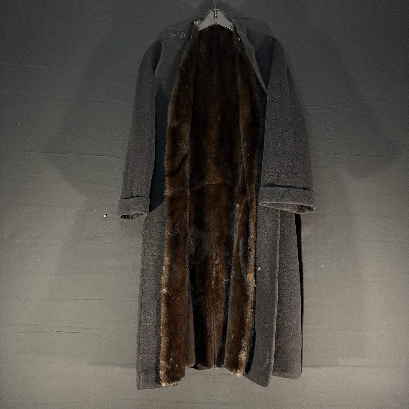 Burberry Fur Coat Mink Over Coat Women’s Size Medium Camel Hair w/Removable Mink0