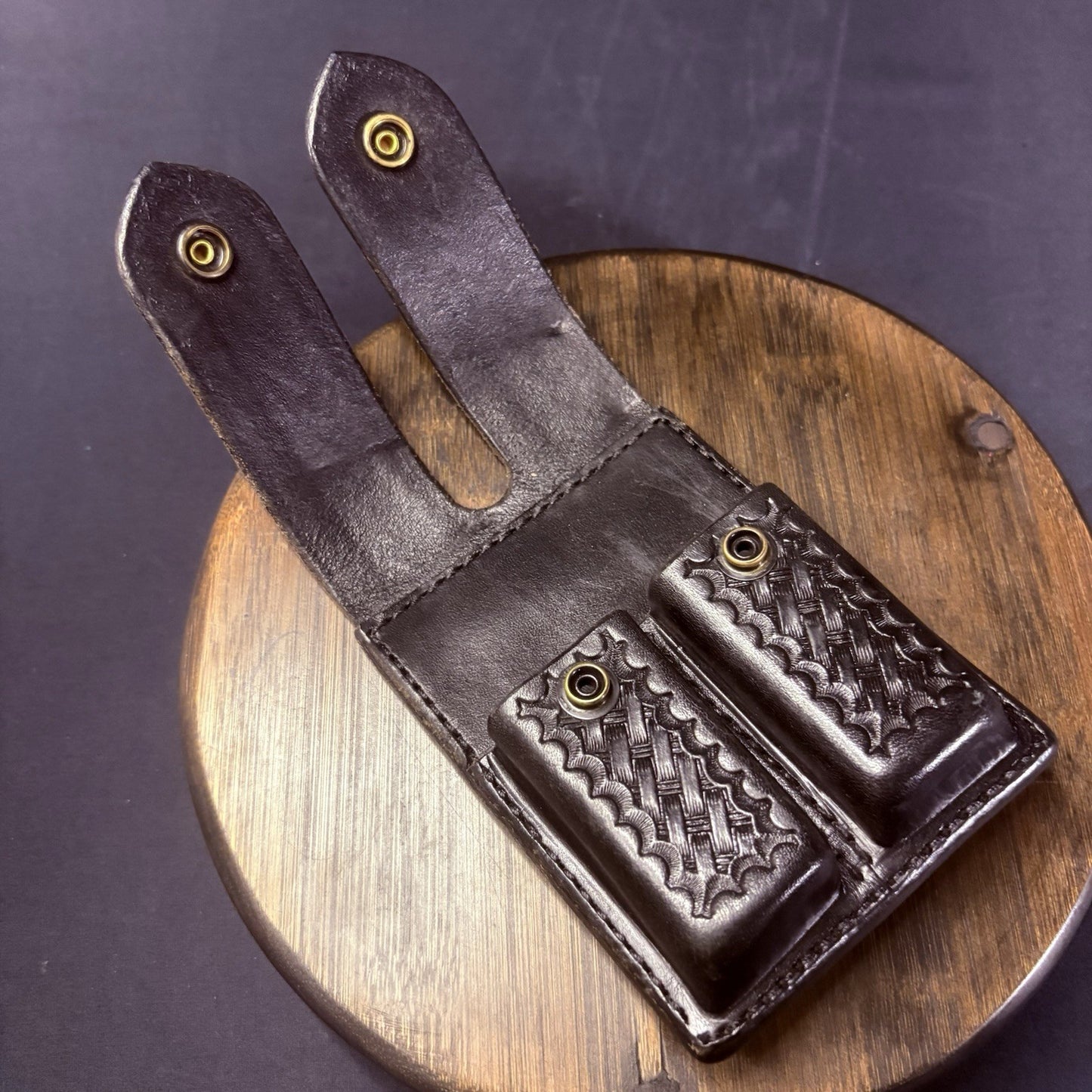 AKER 510-2 Double Magazine Carrier Pouch Double Stack 9mm Basket Weave Leather4