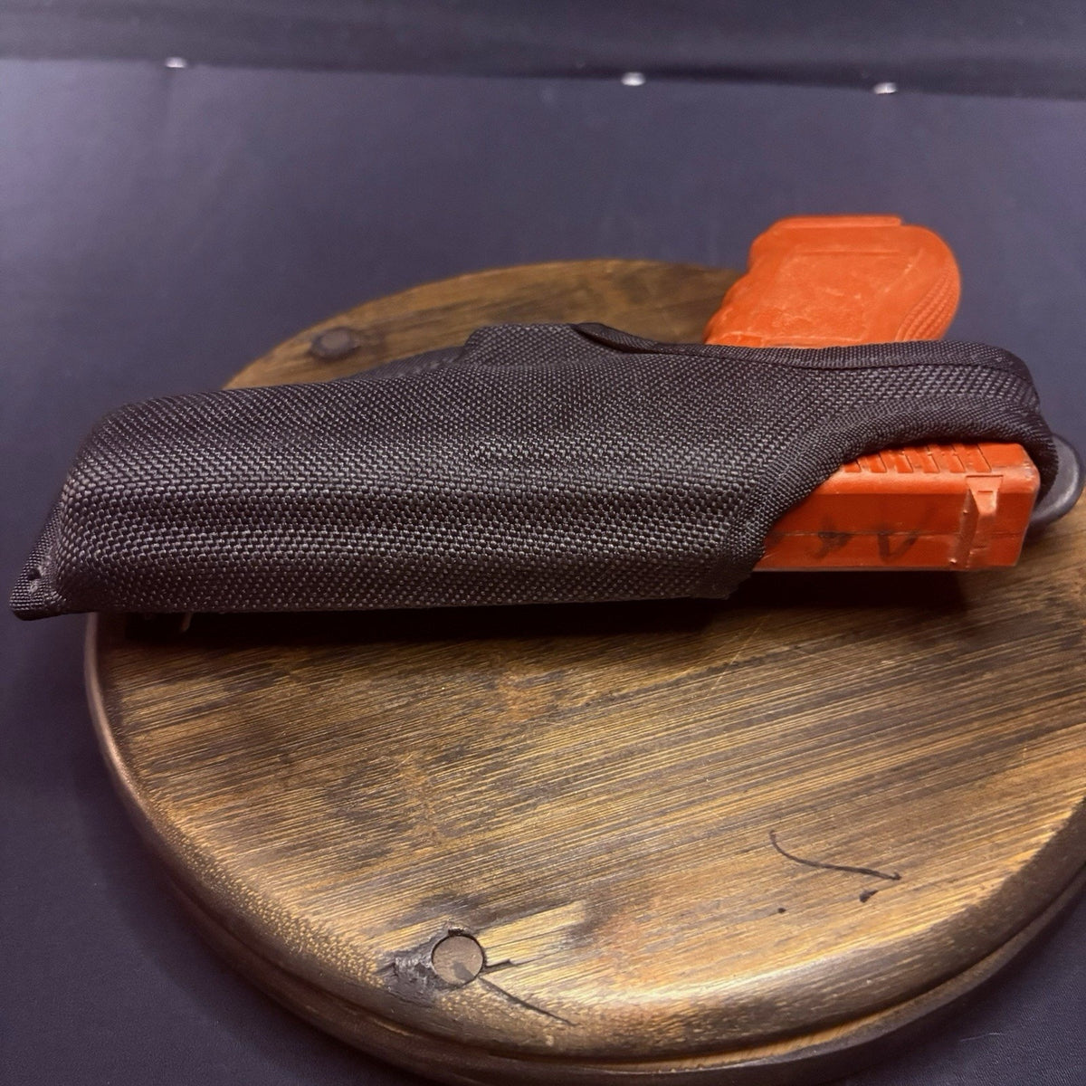 Bianchi 7105 Holster GLOCK 17 Right Hand Size 13 Nylon Adjustable Retention Snap