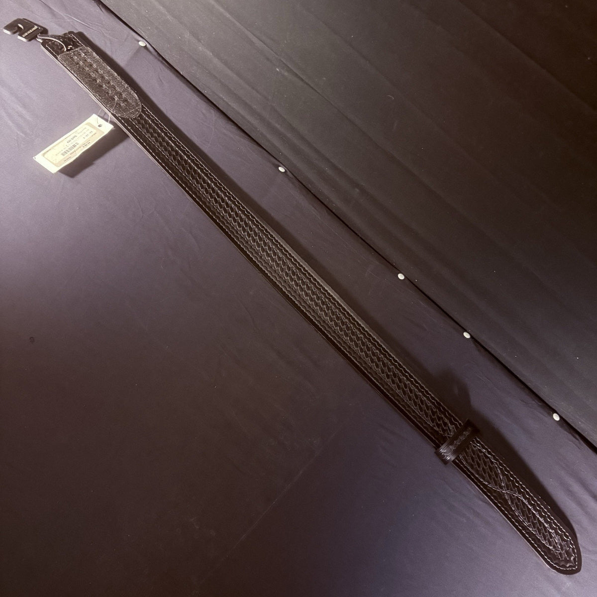 Safariland Duty Belt Size 28" Model 94 Lined Basket Weave 94-28-4 Hook & Loop