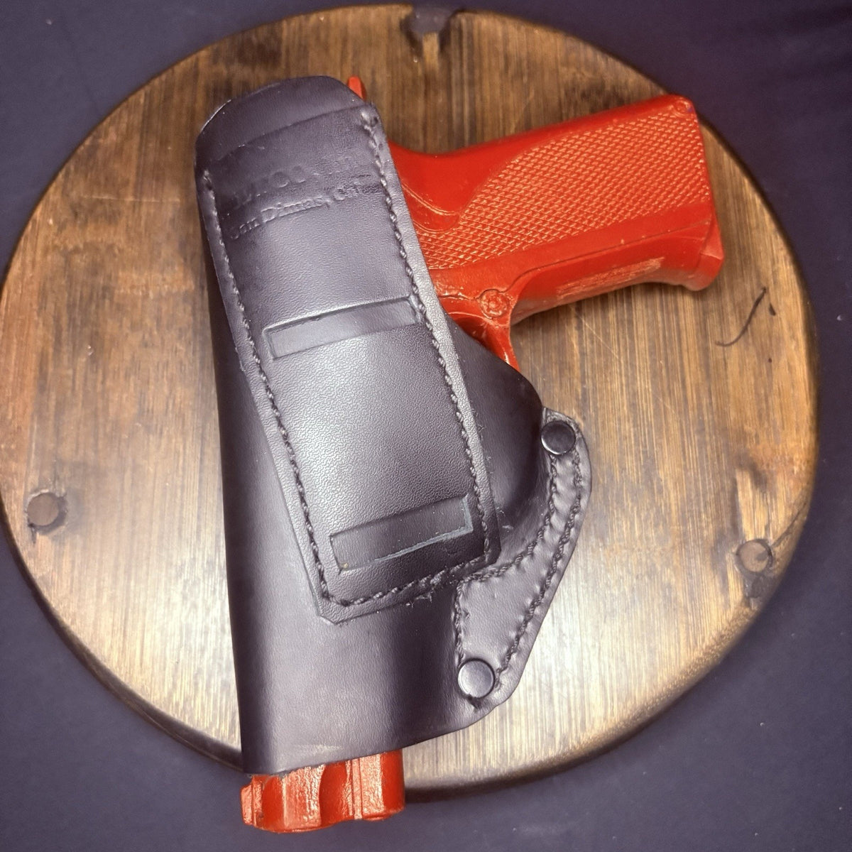 Aetco Pistol Holster Size Universal Leather RH & LH Concealment IWB