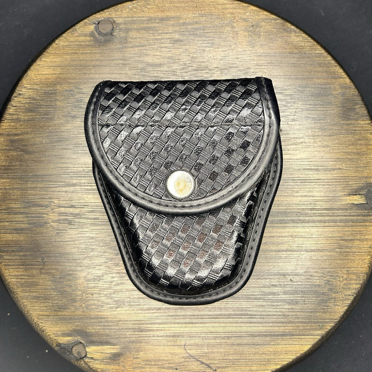 Bianchi Handcuff Case 7900 With Chrome Snap Basketweave AccuMold Size 1