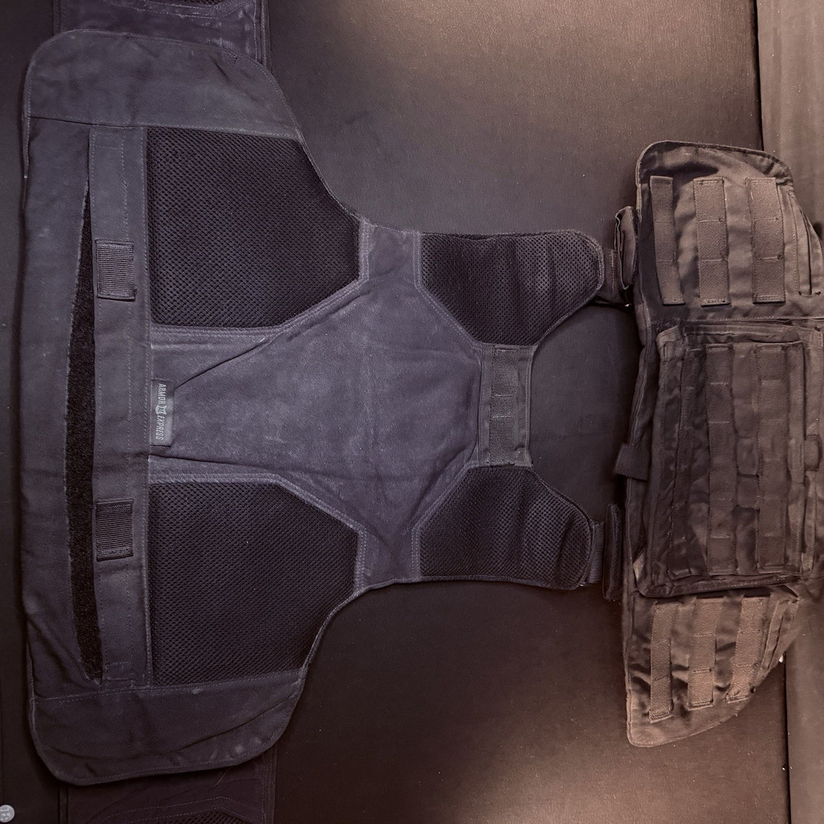 Armor Express Hard Core Tactical Carrier Vest Size XL Black MOLLE Padded