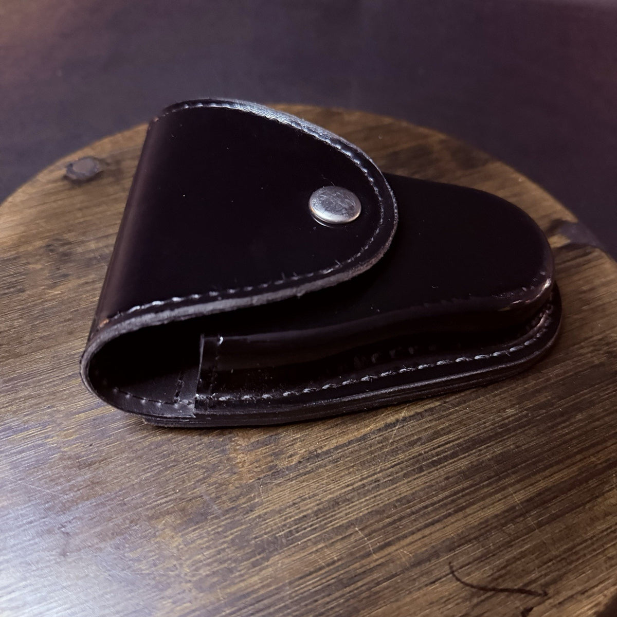 Gould & Goodrich Handuff Case Black High Gloss Leather Nickle Snap H71CL