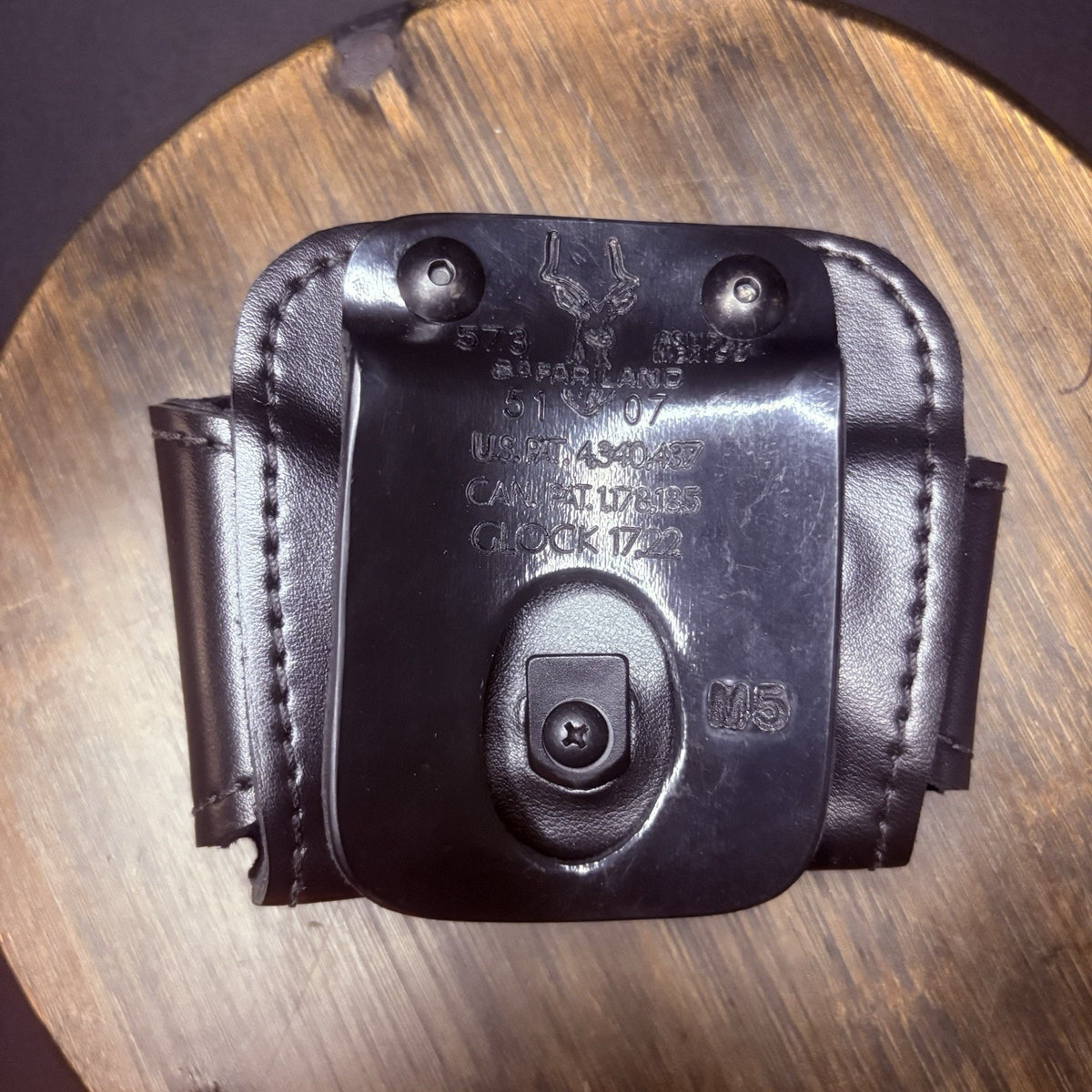 Safariland 573 GLOCK 17 / 22 Magazine & Handcuff Pouch Open Top Paddle