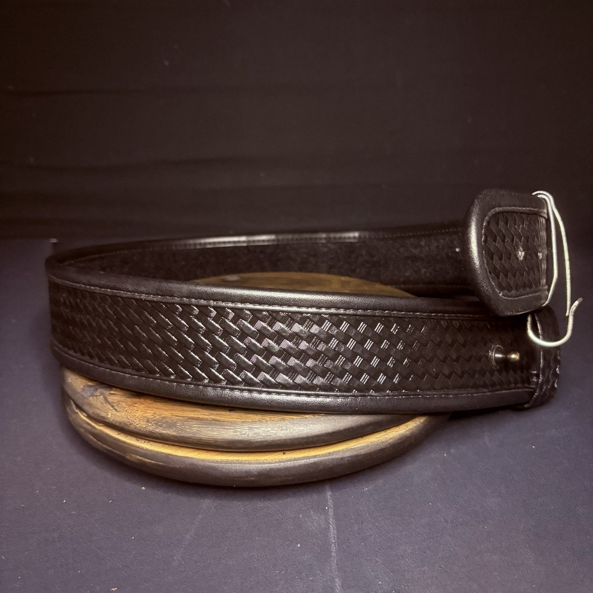 Bianchi Duty Belt Size 34" AccuMold 7960 w/Keyring Holder Basketweave Leather