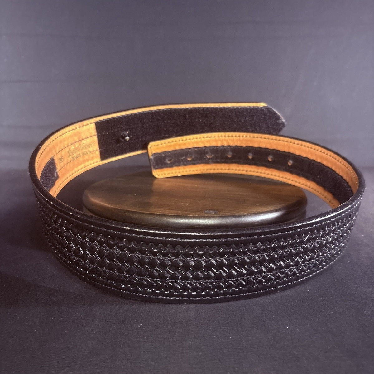 Don Hume Duty Belt Size 26" Basketweave Leather 2.25" Wide Belt Hook & Loop
