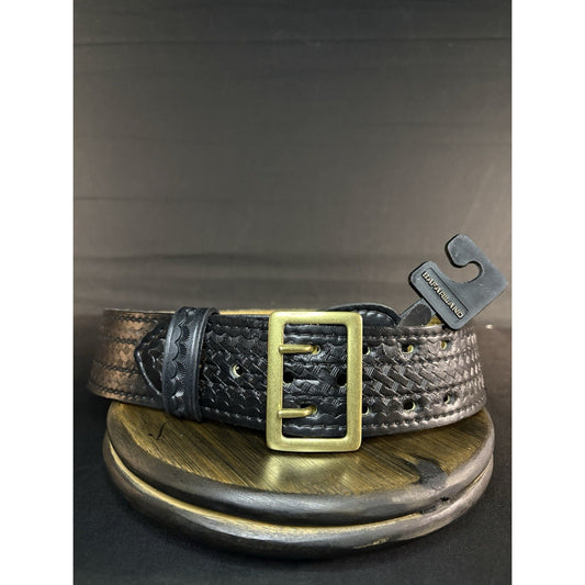 Safariland Women’s 872 Duty Belt Size 30” Basketweave Leather Sued Lined 2.25”
